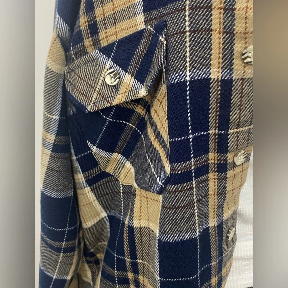 Plaid Button-Up Shirt Jacket Size M - Picture 3 of 5